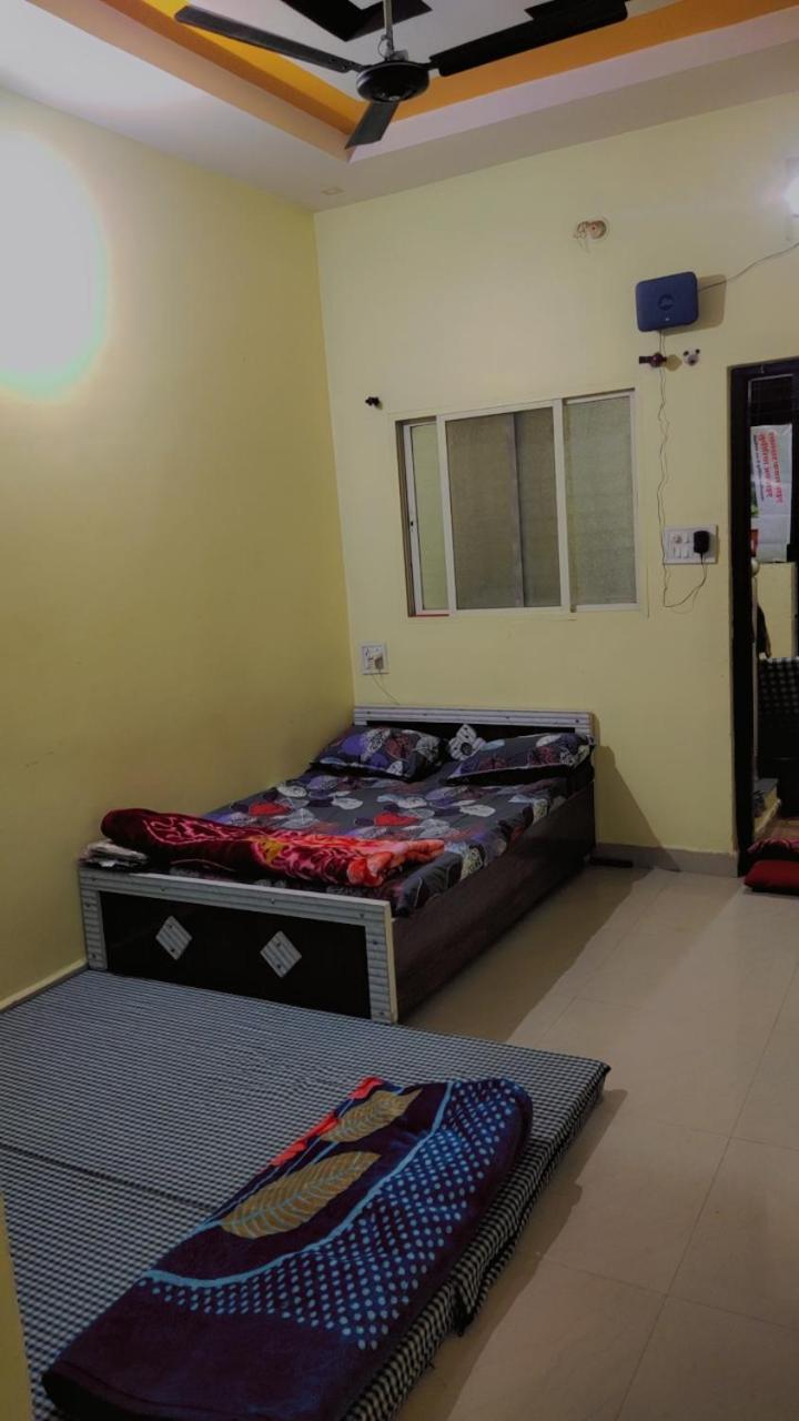 Yashu Homestay Ujjain Eksteriør billede